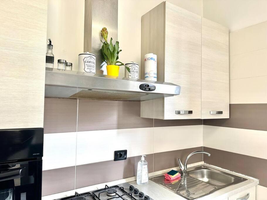 Terni Centro&Stazione By Gavi Apartments ภายนอก รูปภาพ